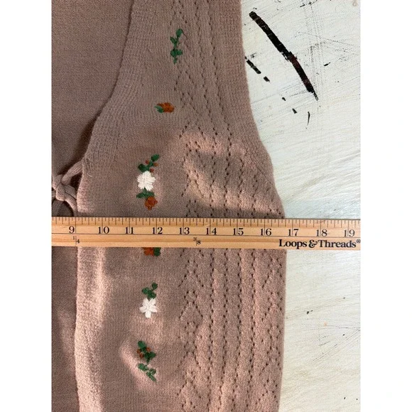 Sweater Vest Womens Medi Tan Floral Embroidered Tie Front Pointelle Spring - Picture 7 of 7